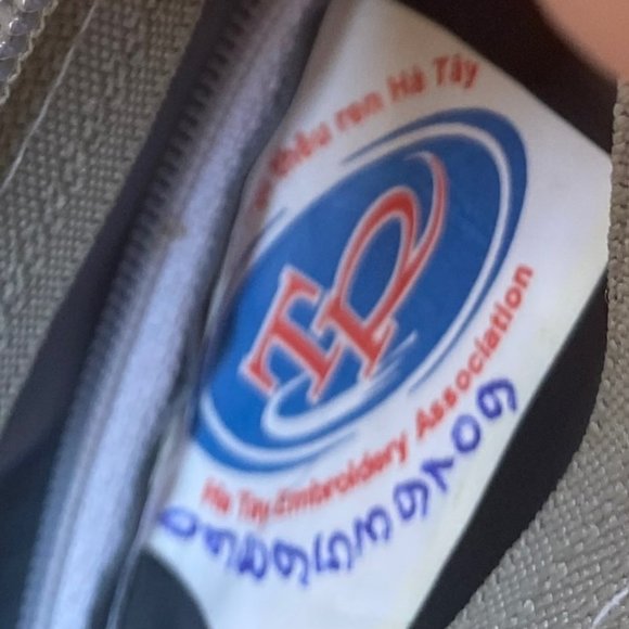 Pearl Embroidered vintage purse - Picture 6 of 8